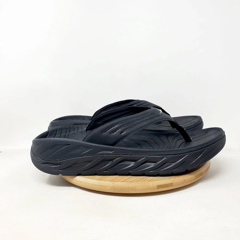 Hoka Ora Recovery Flip Sandals Mens 10 Black Pool Beach Comfort Slip On Shoes
